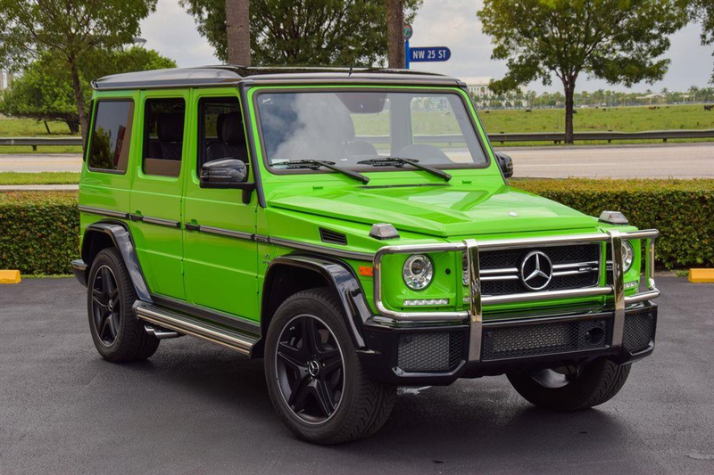 Illustration for article titled The Mercedes-Benz AMG G65 is offered in 42 colorsÂ